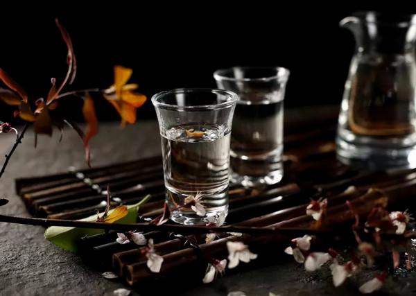 冬天來了,酒要這樣喝才正確 冬天來了,酒要這樣喝才正確