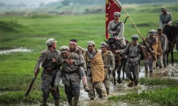 紅軍有一二四方面軍,為何獨缺紅三方面軍?紅三方面軍是否存在? 紅軍有一二四方面軍,為何獨缺紅三方面軍?紅三方面軍是否存在?