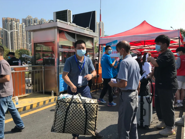 多圖直擊：長江工程職業技術學院2021開學、迎新現場…