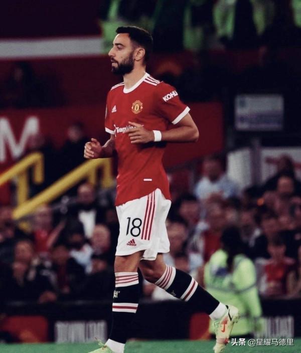 不滿聯賽首敗？曝C羅猛擊角旗杆洩憤！未獲絕平點球主罰權引爭議