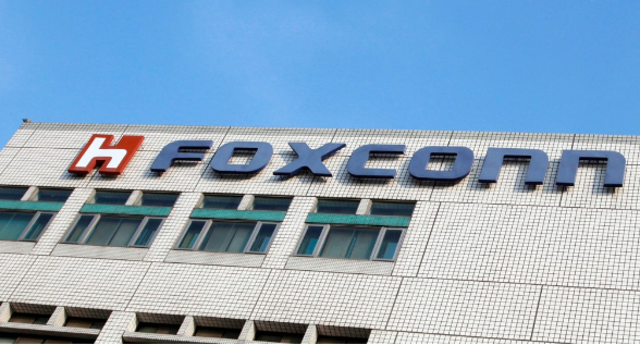 富士康2021年收入顯示合併銷售額為2149.3億美元