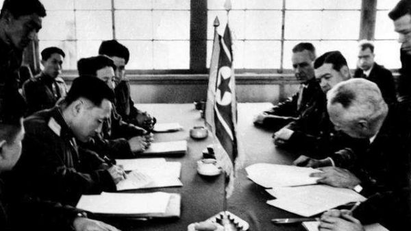 志願軍發明“隱身戰術”,3500人潛入敵軍內部,戰後對手都被打服 志願軍發明“隱身戰術”,3500人潛入敵軍內部,戰後對手都被打服