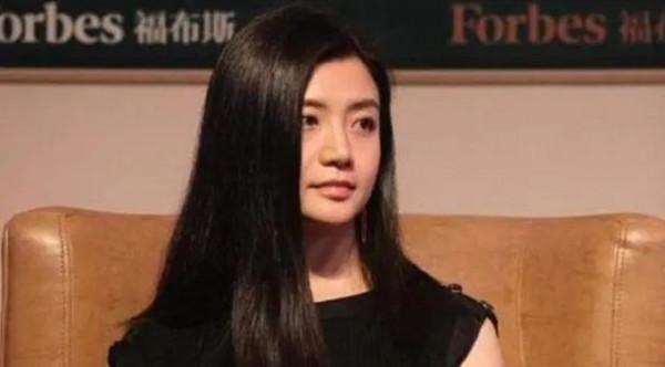 90後第一女富豪紀凱婷：男友比她小5歲，交往多年至今未成婚