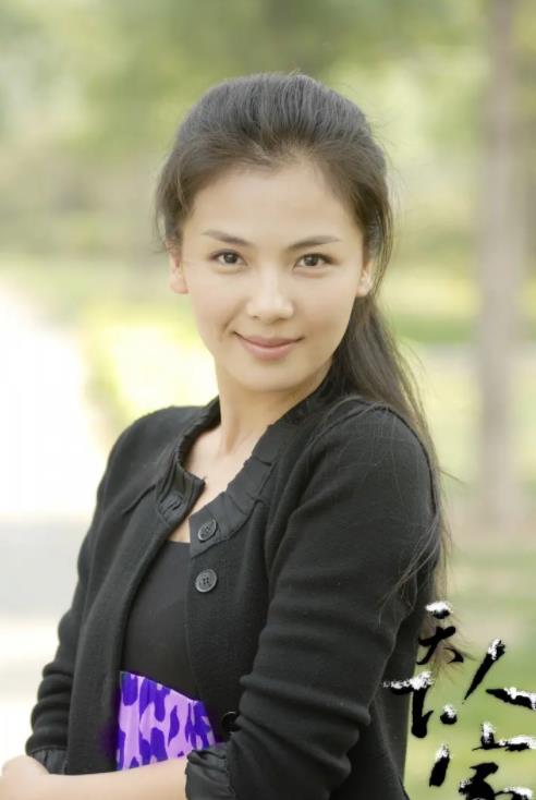 30集《天下人家》今晚開播，5位實力派助陣，又一部年代大劇來了