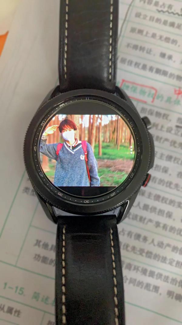 三星watch3，年度最佳顏值手錶