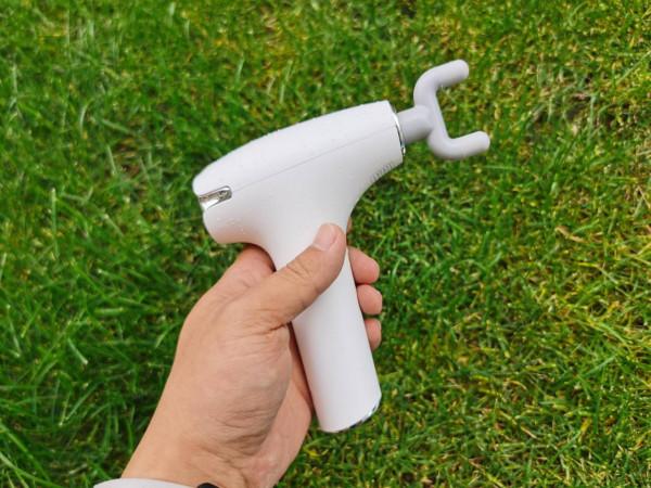 榮耀親選筋膜槍測評，熱敷功能超給力，女友用過就霸佔了