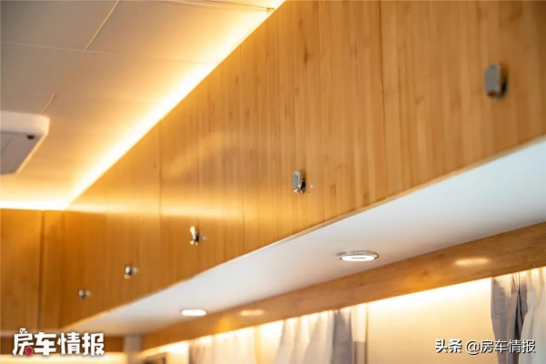 4座4臥的阿娜亞房車,帶12度電和350L水,還用竹子做傢俱真牛 4座4臥的阿娜亞房車,帶12度電和350L水,還用竹子做傢俱真牛