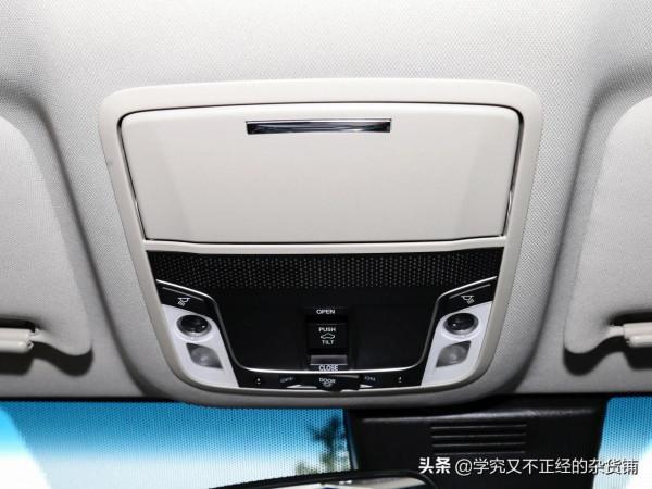 中美雅閣混動對比:國產貴10%全花在面子上了? 中美雅閣混動對比:國產貴10%全花在面子上了?