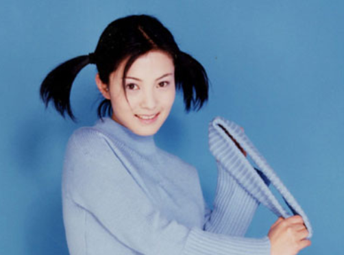 從酒吧歌手到當紅女星,被逃犯捧上位的謝雨欣,都經歷了什麼? 從酒吧歌手到當紅女星,被逃犯捧上位的謝雨欣,都經歷了什麼?