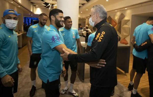 鮮明對比!胡爾克重回巴西大殺四方,上港兩大核心外援傷病纏身 鮮明對比!胡爾克重回巴西大殺四方,上港兩大核心外援傷病纏身