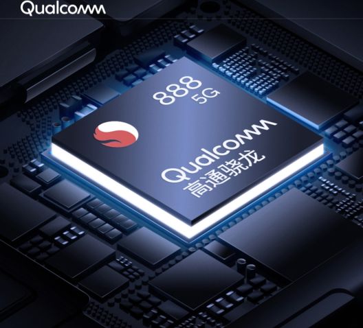 iQOO8 18分鐘充電100%的遊戲手機，120Hz高刷+6400萬畫素效能怪獸