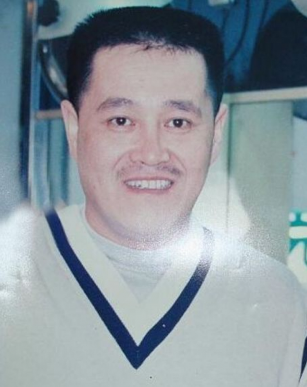 &OpenCurlyDoubleQuote;小品王&rdquo;趙本山：出身貧苦，成名後和髮妻離婚，2婚娶小8歲嬌妻