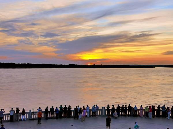 自駕84天，行程2.8萬公里，環駕中國邊境線，這趟旅行太狂野了