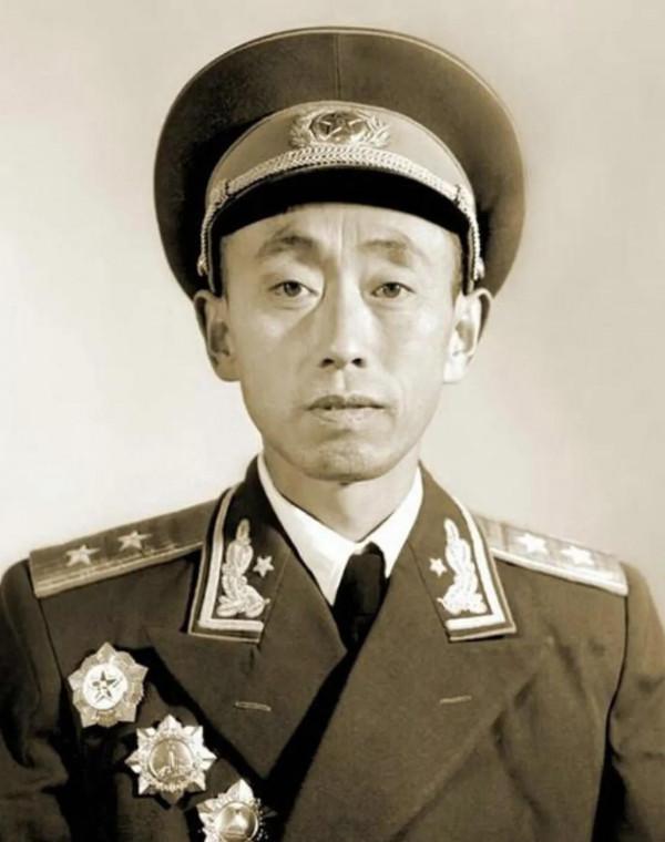 西路軍戰鬥序列詳述，師以上幹部名單，將領們各自歸宿