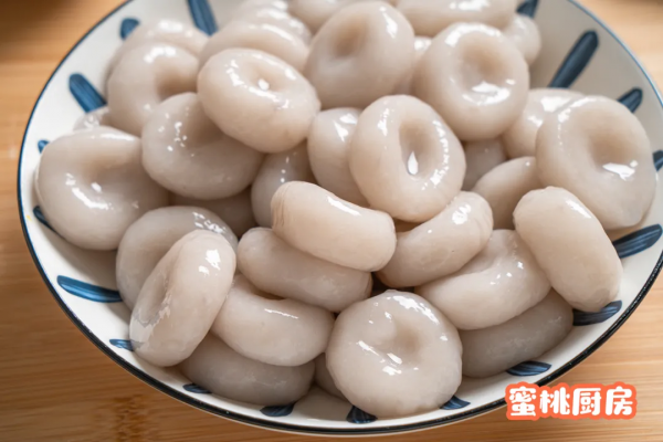 這做法還是頭回見!一捏就好,軟糯頂飽,5塊錢做一大盤 這做法還是頭回見!一捏就好,軟糯頂飽,5塊錢做一大盤