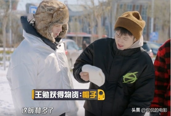 新人就活該受欺負？王勉《五哈》被潑咖啡，零下7度差點結冰