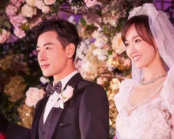 誰說娛樂圈沒有真愛?這五對夫婦因戲生情,每一對都能拍成偶像劇 誰說娛樂圈沒有真愛?這五對夫婦因戲生情,每一對都能拍成偶像劇