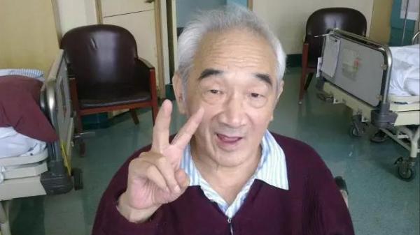 大家還記得《我的醜爹》嚴順開老師嗎? 大家還記得《我的醜爹》嚴順開老師嗎?