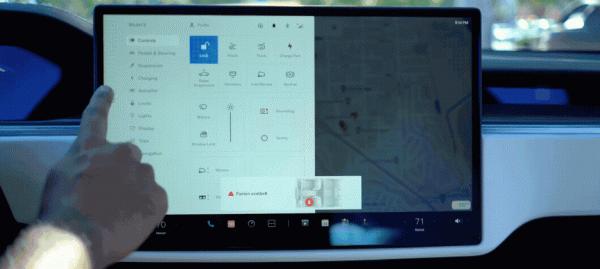 我們不需要奇形怪狀的方向盤 我們不需要奇形怪狀的方向盤