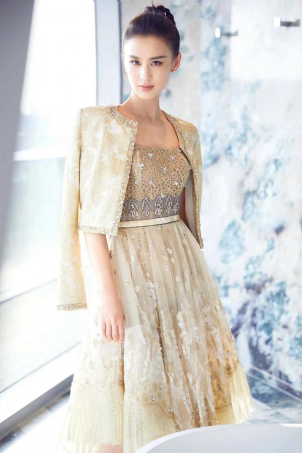 愛江山更愛美人——黃聖依美圖集一