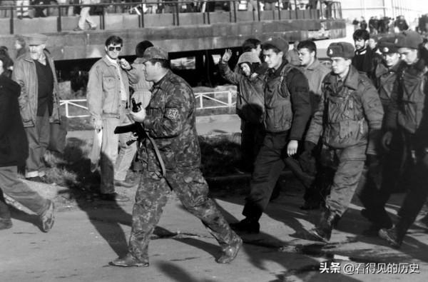 老照片 1993年的俄羅斯首都莫斯科 那個動盪的歲月 老照片 1993年的俄羅斯首都莫斯科 那個動盪的歲月