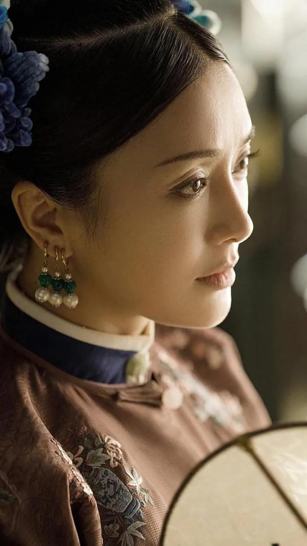 秦嵐高畫質桌布,精緻優雅的女人 秦嵐高畫質桌布,精緻優雅的女人