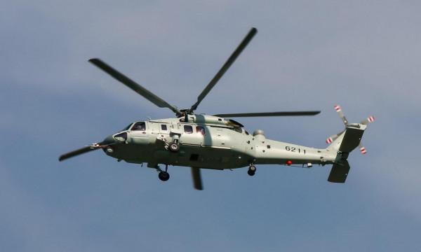 0架對300架,美海軍陸戰隊空中支援強大,075何時迎來垂直起降機 0架對300架,美海軍陸戰隊空中支援強大,075何時迎來垂直起降機