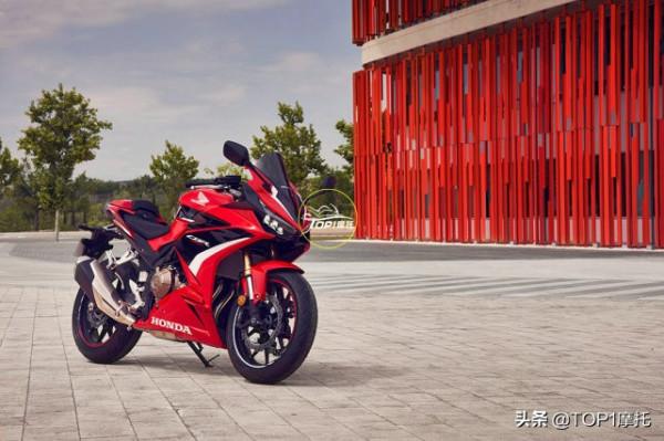 本田CB500系列釋出重大更新 升級倒立式前叉 徑向卡鉗 雙碟剎