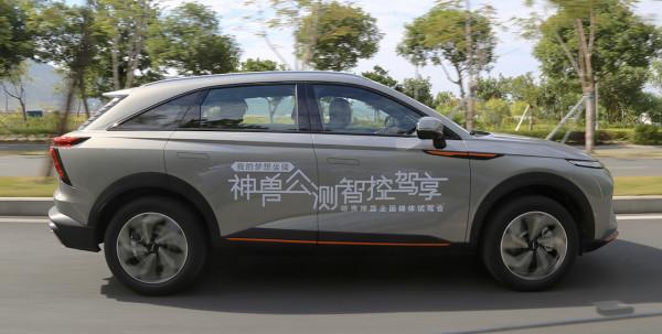 「鵬哥聊車」未來已來，智慧戰線向後蔓延？試駕全新哈弗神獸