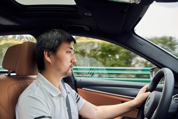 【X自駕】開寶馬5系插混，打卡秦皇島海岸，帆船、動漫任你玩