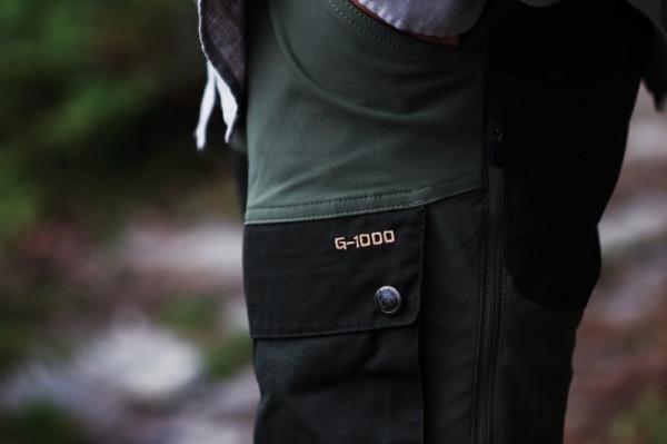 防風抗寒的戶外長褲，劇烈摩擦不破檔，髒泥一衝就掉的北極狐品牌