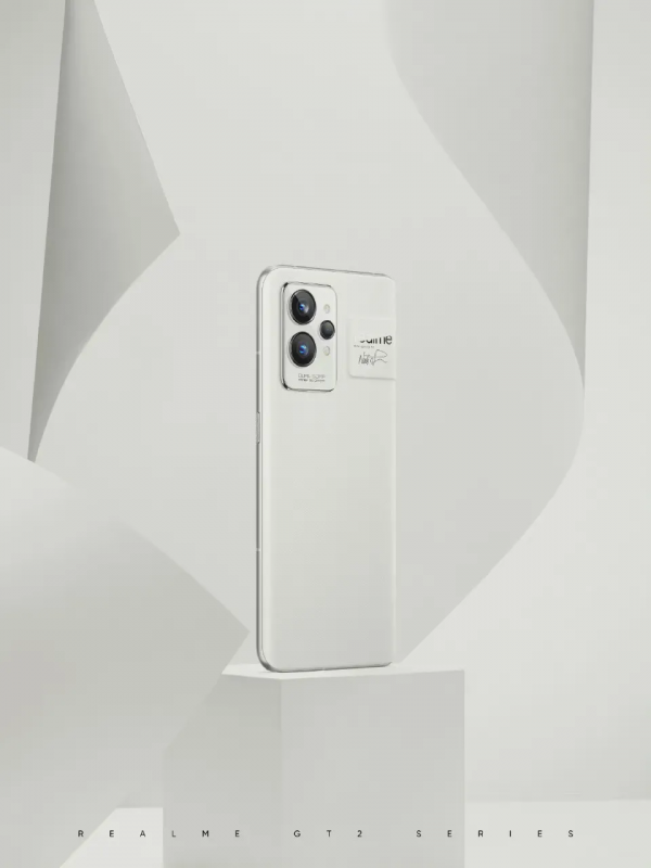 realme GT2Pro渲染圖曝光丨英特爾禁用新疆產品，大量網友吐槽