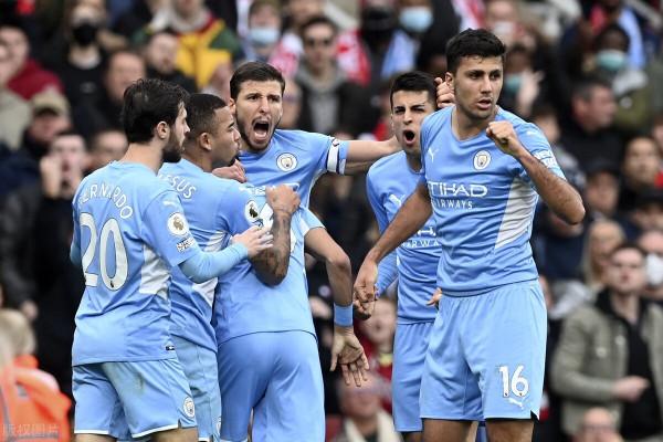 英超-曼城2-1十人阿森納 豪取11連勝領跑 馬赫雷斯點射羅德里絕殺