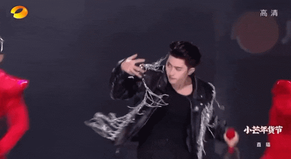 芒果年貨節：twins胖成姨，鞠婧禕半永久妝發，蔡徐坤霸氣開演