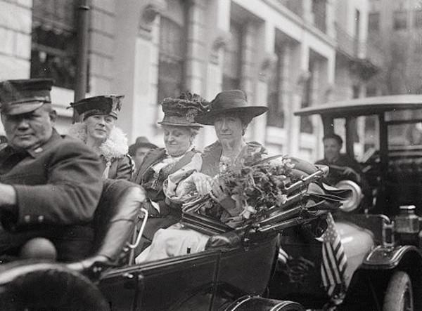 珍珠港被偷襲,唯一投票反對開戰的美國女議員,最後結局怎麼樣? 珍珠港被偷襲,唯一投票反對開戰的美國女議員,最後結局怎麼樣?