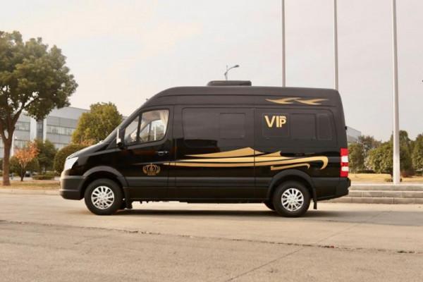 6座佈局丨31.98萬帶走亞星歐睿長軸B型房車 6座佈局丨31.98萬帶走亞星歐睿長軸B型房車