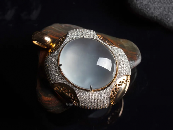 劉曉慶珠寶|以玉寄深情,古代人的雅緻浪漫 劉曉慶珠寶|以玉寄深情,古代人的雅緻浪漫