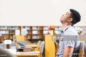 美國高學歷女性愈來愈多,男性選擇放棄讀大學,難道有其他出路? 美國高學歷女性愈來愈多,男性選擇放棄讀大學,難道有其他出路?