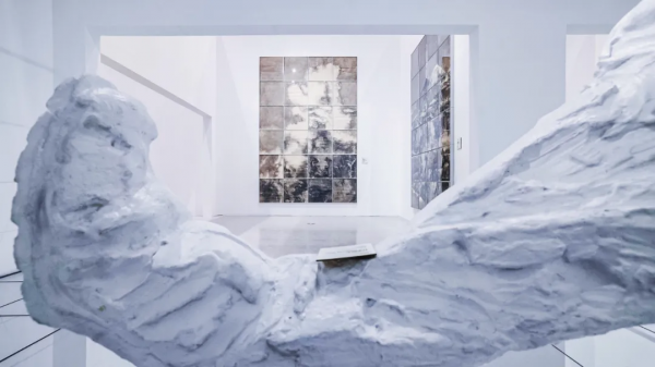 超凡與人間丨蘇新平與克里斯多夫·勒·布倫展覽在深圳開展 超凡與人間丨蘇新平與克里斯多夫·勒·布倫展覽在深圳開展