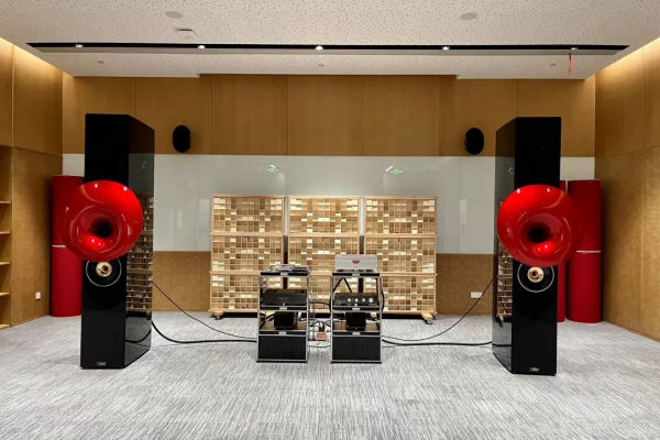 暢樂國際釋出阿卡佩拉Acapella Hyperion&lpar;巨神&rpar;音箱