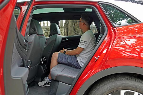 帶著ID.4 X去“搵食”，會有怎樣新鮮的體驗？