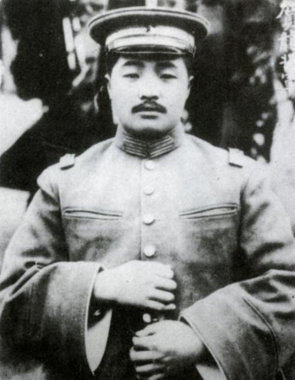 解放戰爭轟轟烈烈,為何賀龍卻“銷聲匿跡”,授銜時仍成十大元帥 解放戰爭轟轟烈烈,為何賀龍卻“銷聲匿跡”,授銜時仍成十大元帥