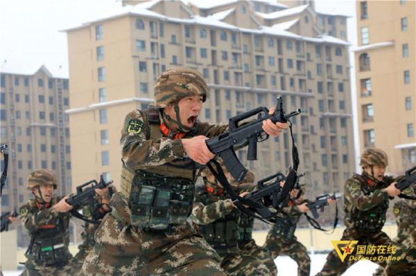 隔著螢幕都覺得冷！一組熱血訓練圖帶你直擊&OpenCurlyDoubleQuote;硬漢&rdquo;踏雪礪兵