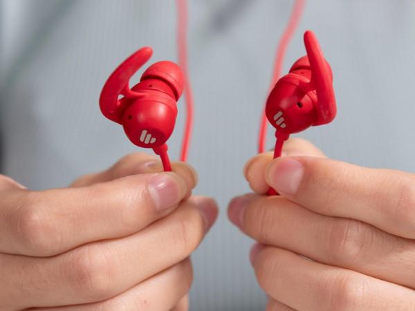 運動耳機也玩主動降噪,希望這次甩肉計劃能堅持到最後 運動耳機也玩主動降噪,希望這次甩肉計劃能堅持到最後