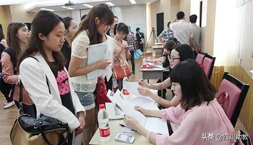 幼兒園老師必備的證書