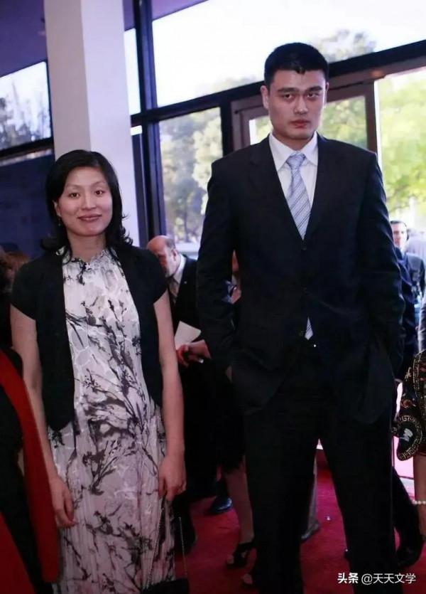 姚明對葉莉的真愛：一生只和一個女孩談戀愛，什麼人都不要只要她