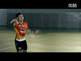 羽毛球必學技巧之：平抽球，多用於中場僵持階段的一種進攻性球路