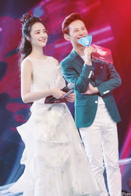 隔壁老樊被爆渣男，李莎旻子知情還能愛下去？這是頂級戀愛腦吧