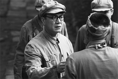 1976年華國鋒擔任軍委主席,設立5位副主席輔助工作,他們都是誰 1976年華國鋒擔任軍委主席,設立5位副主席輔助工作,他們都是誰