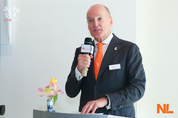 “我想現場觀看北京冬奧會的每一場比賽” “我想現場觀看北京冬奧會的每一場比賽”